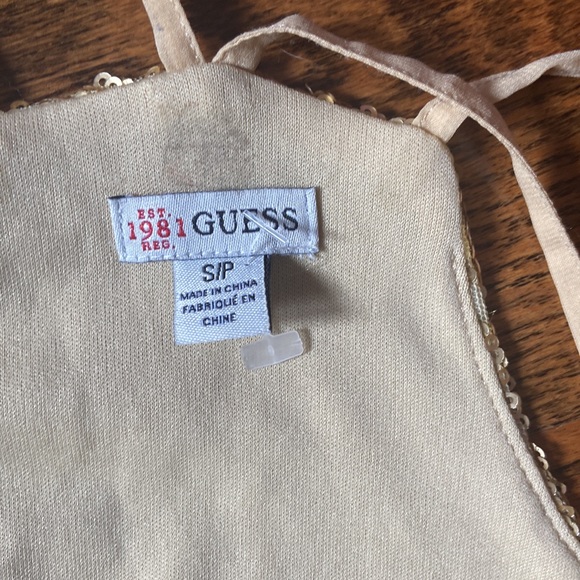 Gold going out too - Picture 2 of 4